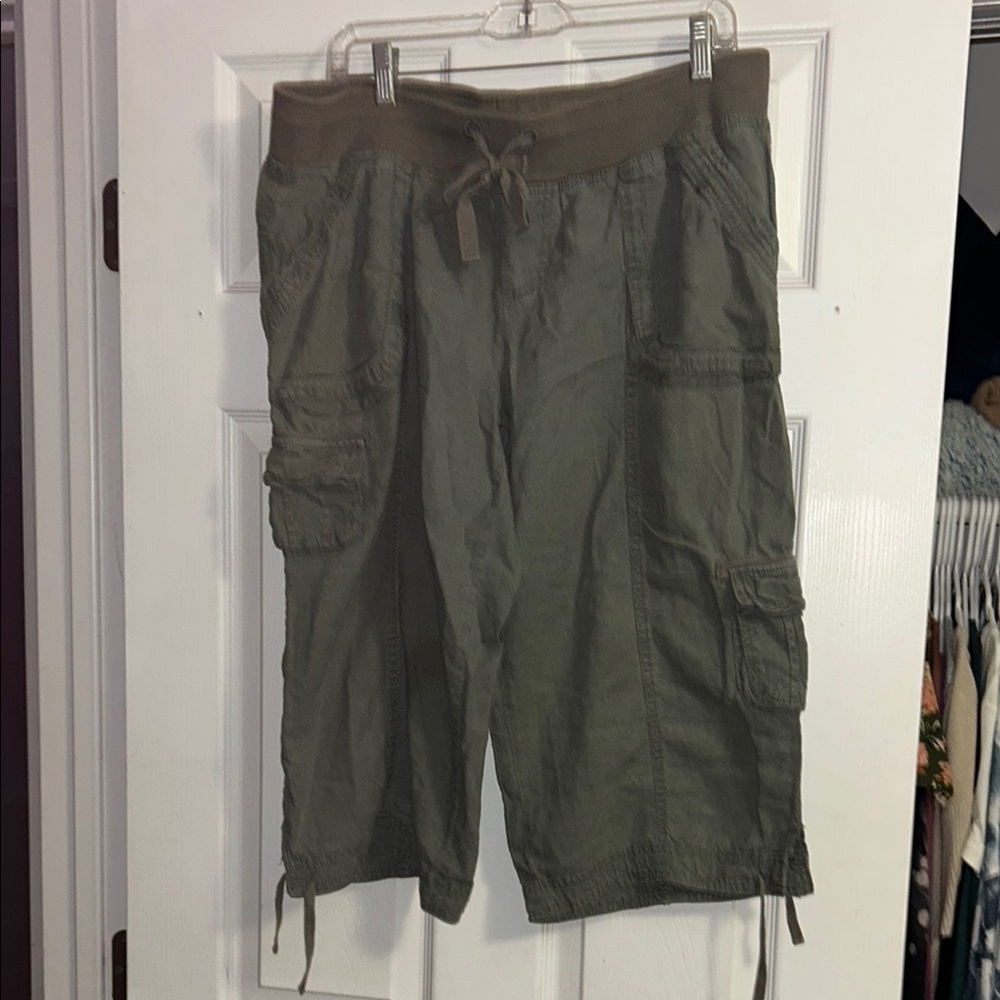 NOBO Green Cargo Shorts Casual Style